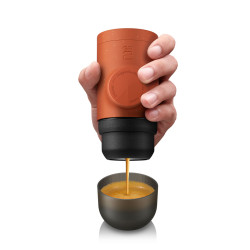 ماكينة صنع القهوة للسفر Wacaco MiniPresso GR2 (cooper clay) - قهوة مطحونة