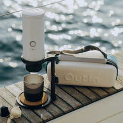 OutIn Nano 2 نانو (Pearl white) - ماكينة صنع قهوة للسفر 